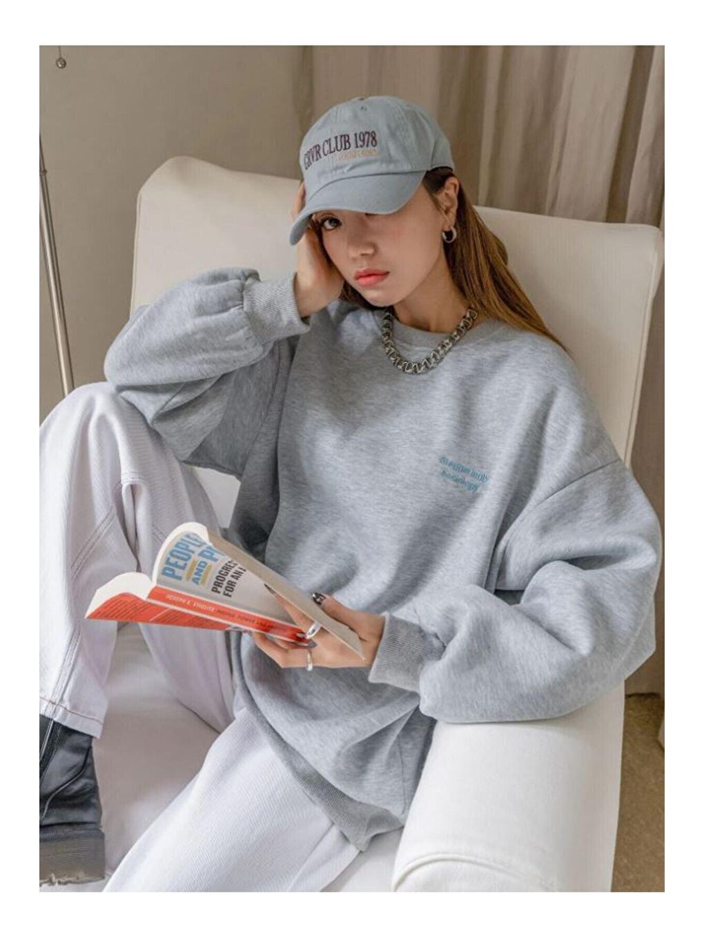 Trendseninle Gri Kadın GRİ Staggertly Baskılı Bisiklet Yaka Sweatshirt - 2