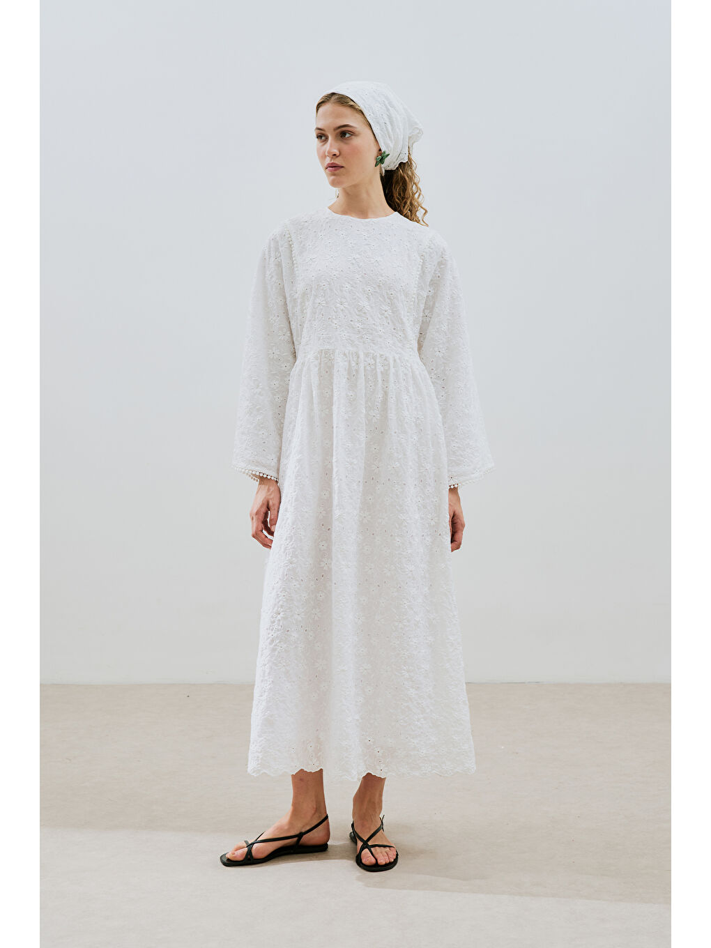 Nakışlı Geniş Kollu Elbise Ekru-2