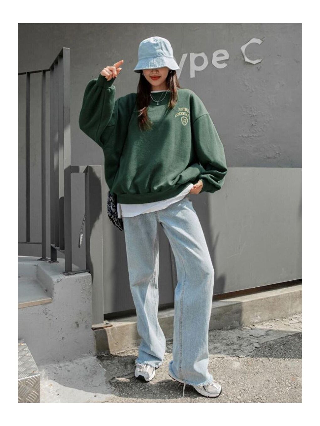 Kadın Yeşil Merry Cheerful Baskılı Oversize Bisiklet Yaka Sweatshirt-4