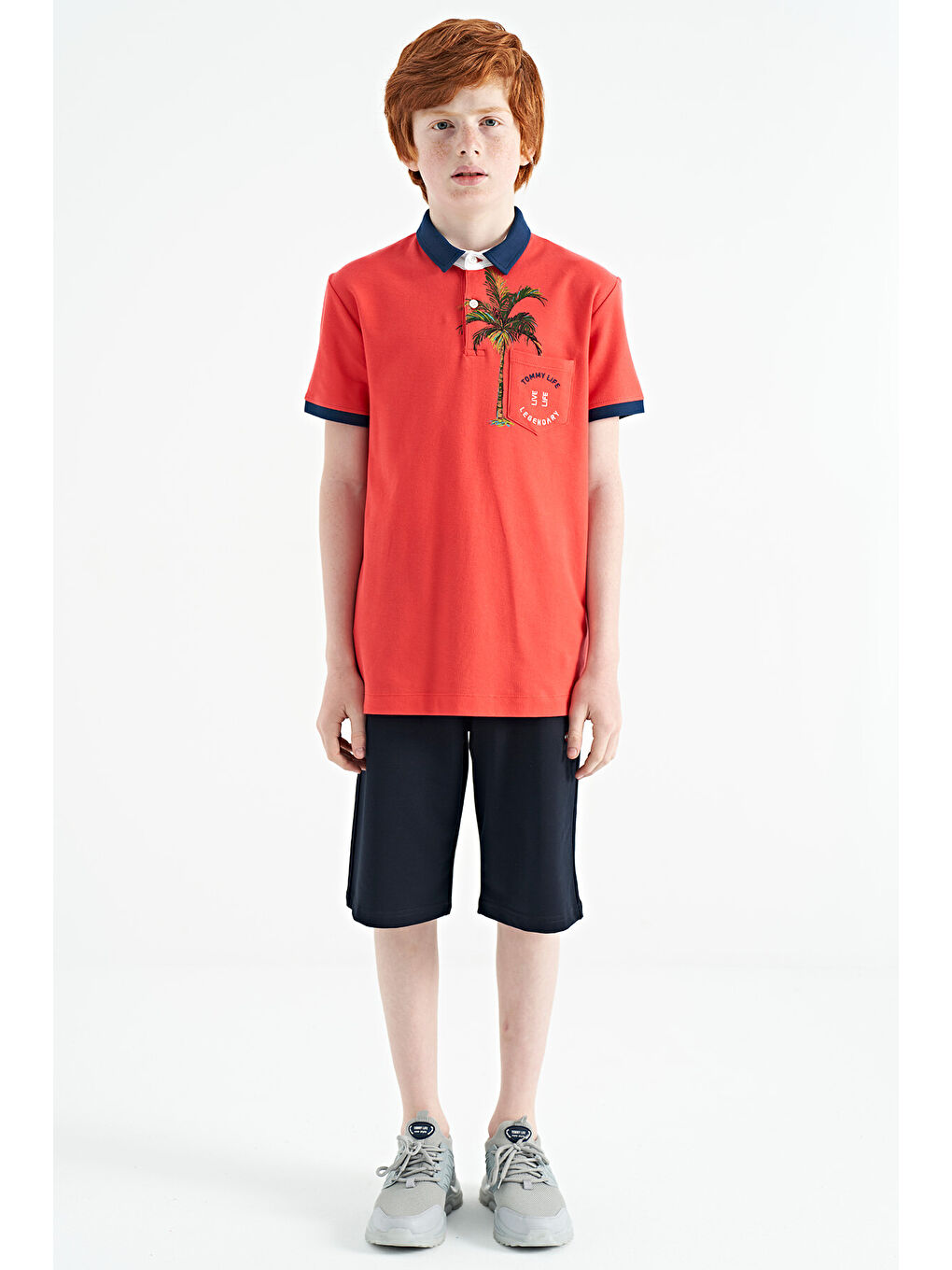 Kırmızı Coral Baskılı Cep Detaylı Standart Kalıp Polo Yaka Erkek Çocuk Tişört - 11144-1