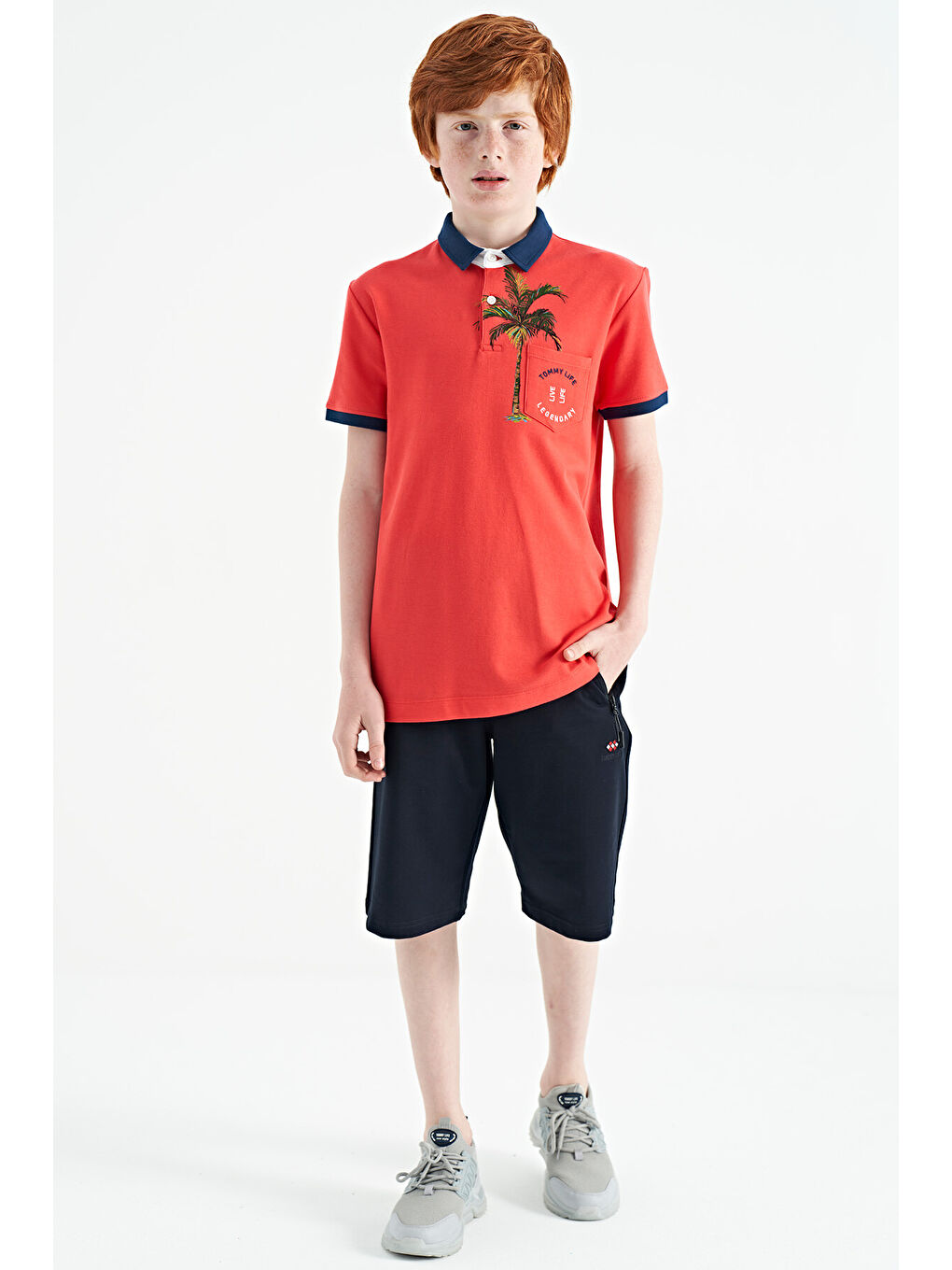 Kırmızı Coral Baskılı Cep Detaylı Standart Kalıp Polo Yaka Erkek Çocuk Tişört - 11144-3