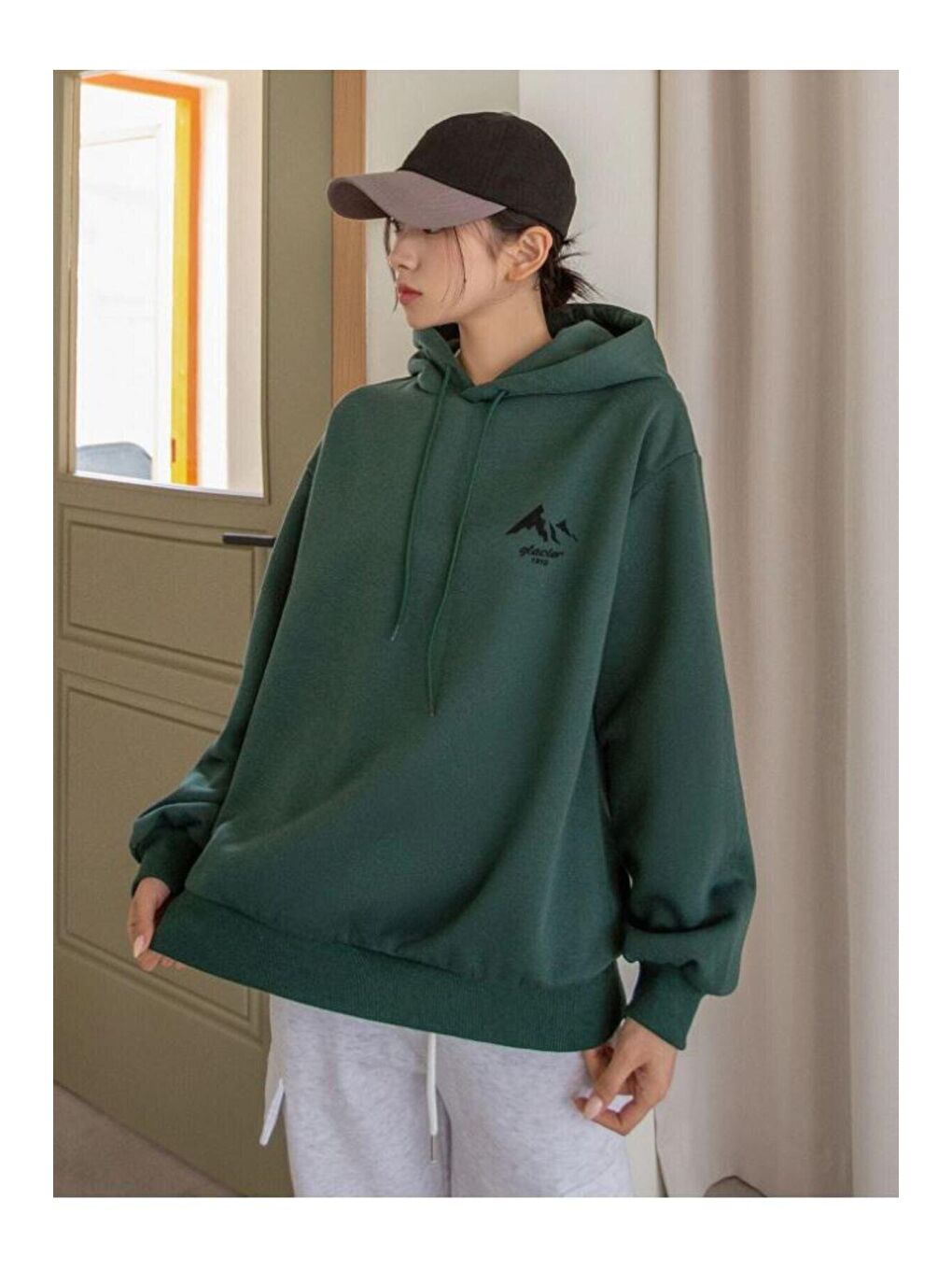 Trendseninle Yeşil Kadın YEŞİL Mountain Glacier Baskılı Kapüşonlu Sweatshirt - 4