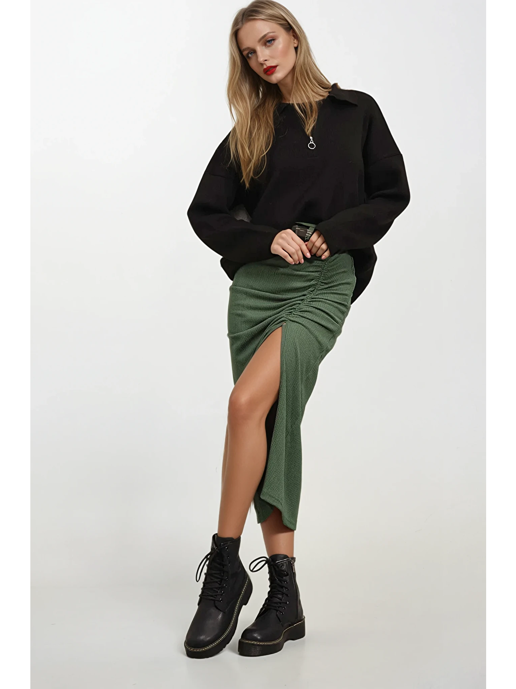 Kadın Zümrüt Yeşili Yırtmaçlı Uzun Etek HZL22S-BD118801-1