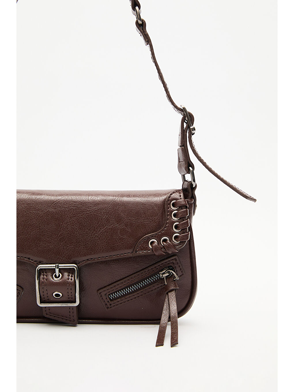 Toka Detaylı Omuz Çantası Kahverengi-3