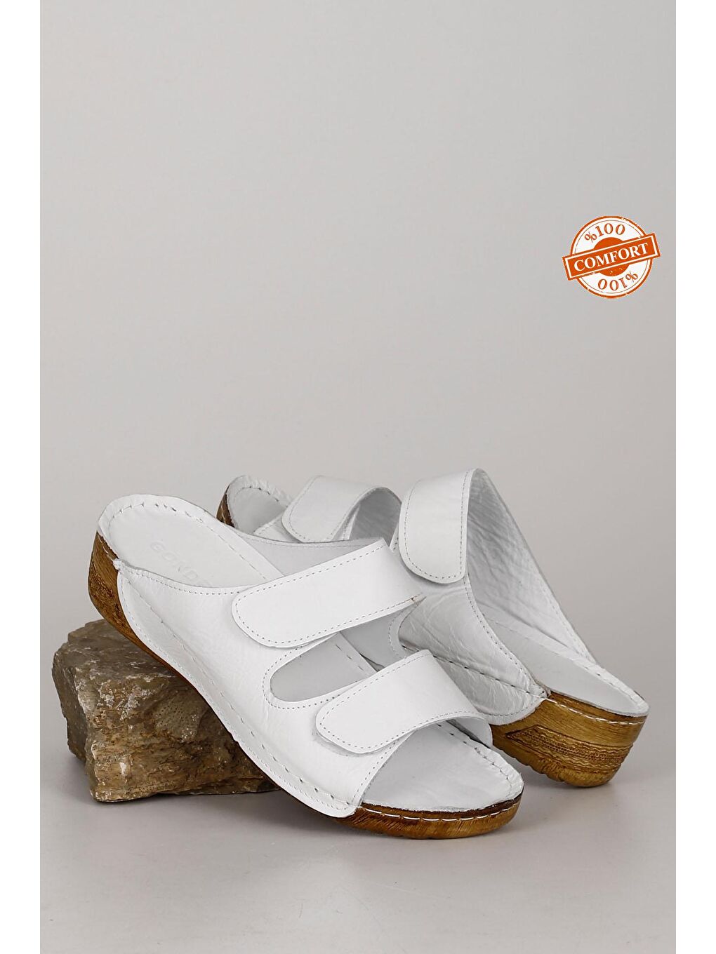 Beyaz Hakiki Dolgu Tabanlı Deri Kadın Terlik 42432-1