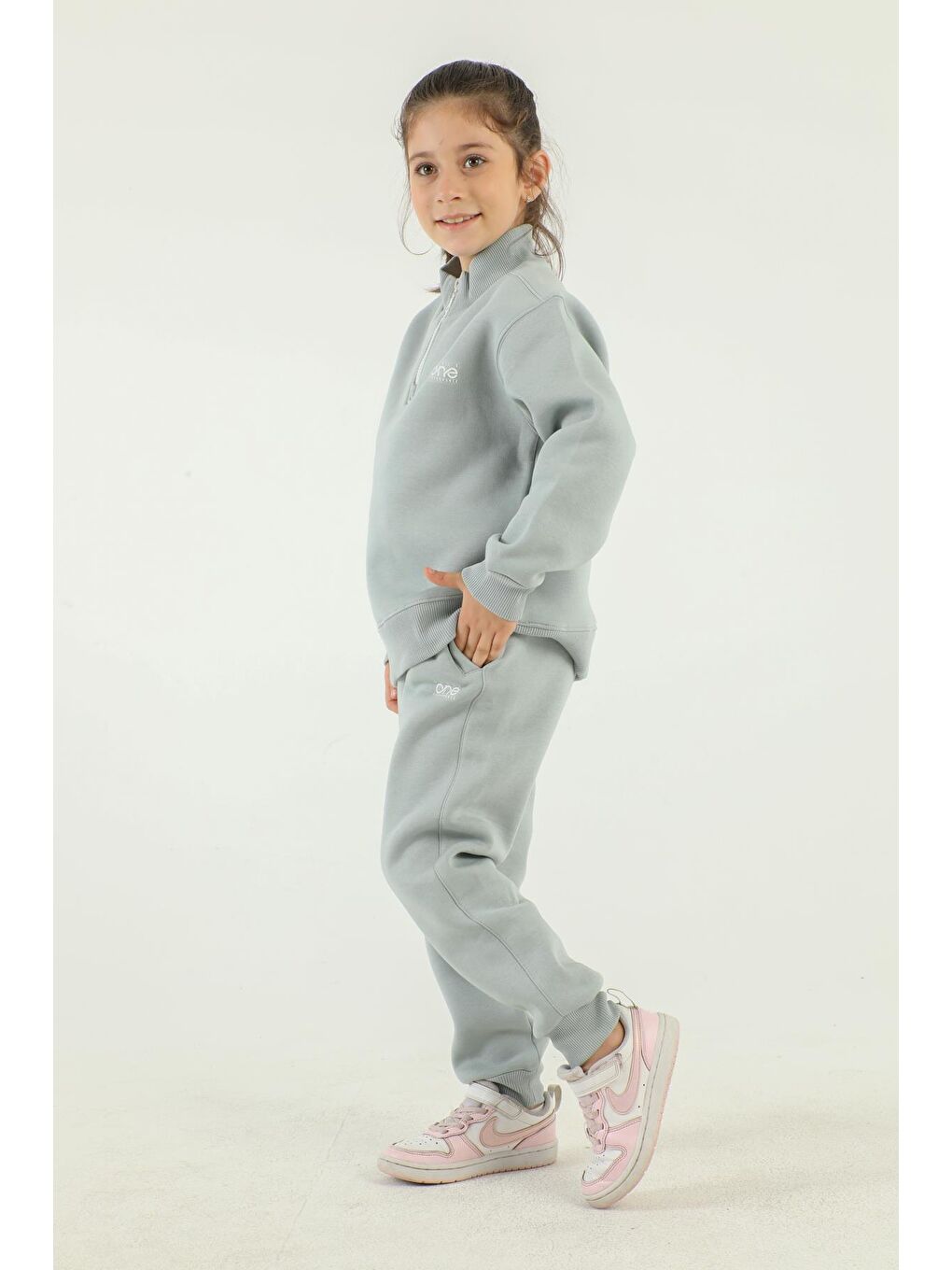 Mavi Dik Yaka Baskı Detaylı Kız Çocuk Eşofman Takımı-1