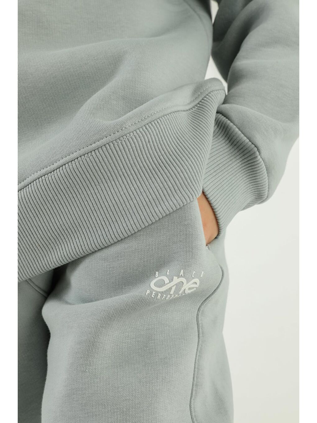 Mavi Dik Yaka Baskı Detaylı Kız Çocuk Eşofman Takımı-3