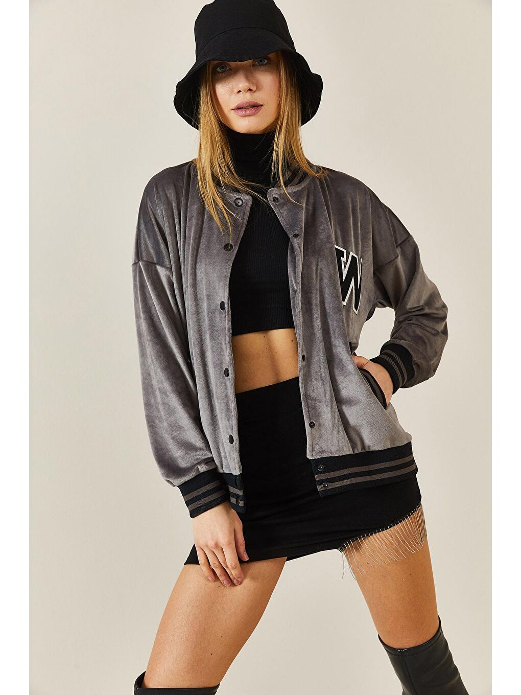 Gri Füme Rengi Şeritli Kadife Bomber Ceket 3KXK4-46853-33-4