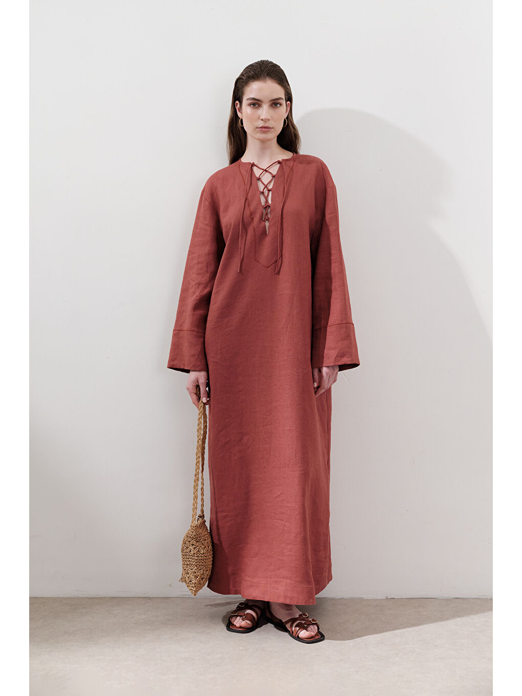 Kahverengi Keten Bağlama Detaylı Elbise Kiremit-1