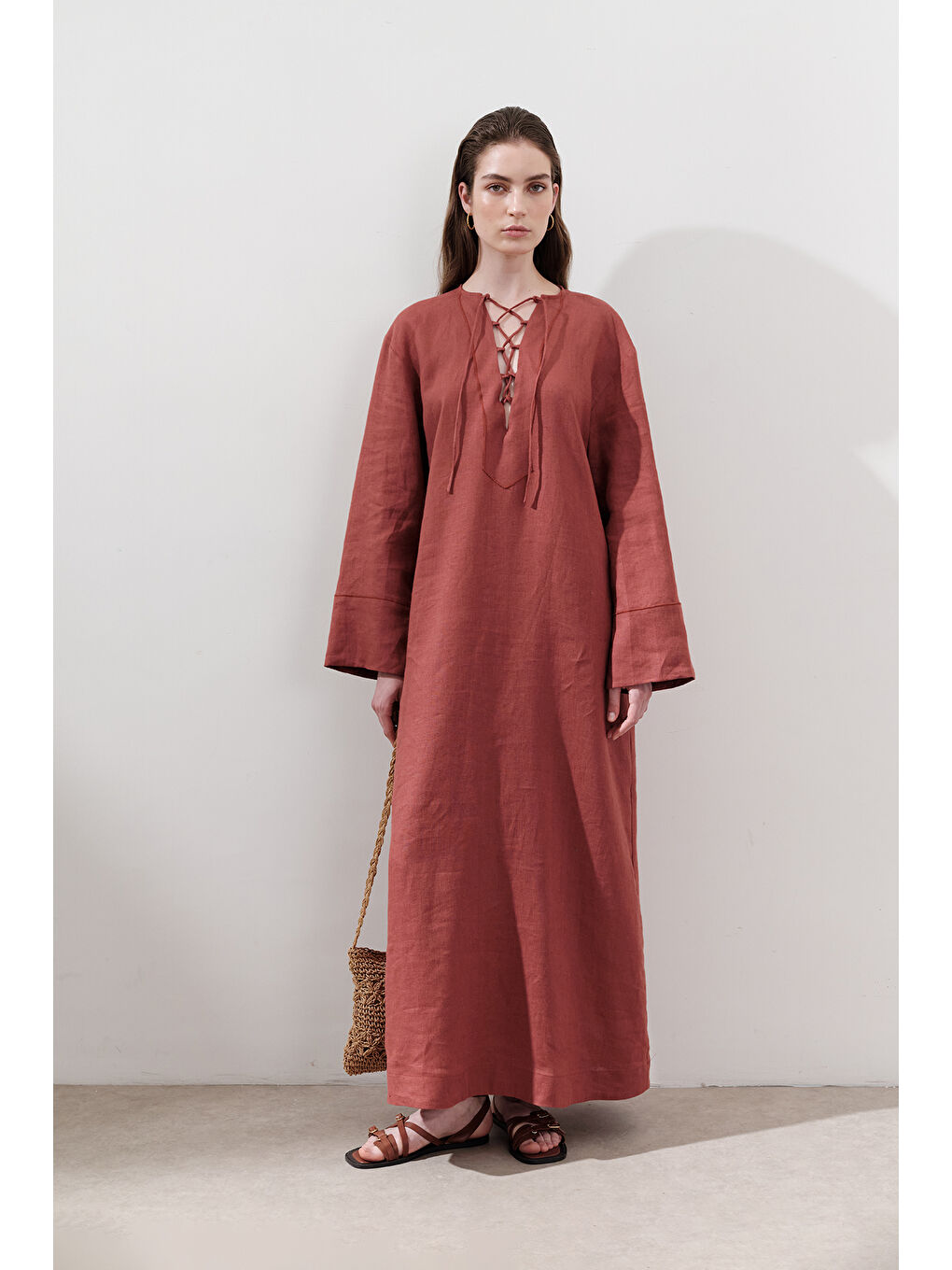 Kahverengi Keten Bağlama Detaylı Elbise Kiremit-3