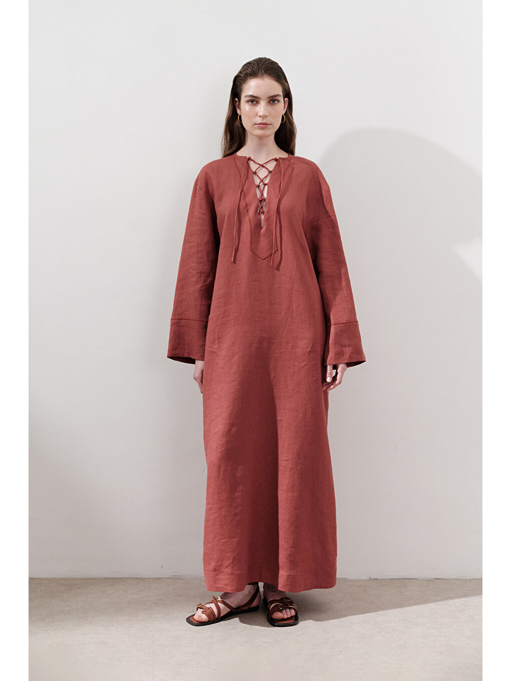 Kahverengi Keten Bağlama Detaylı Elbise Kiremit-6