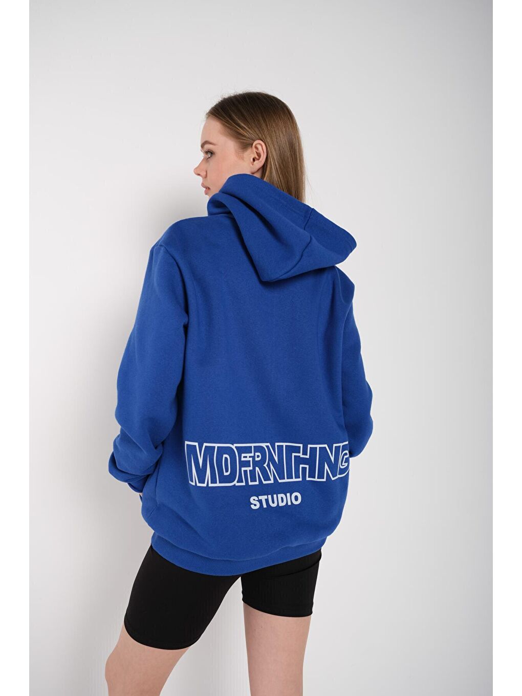 Trendseninle Mavi Kadın Saks MAVİ Mad For Nothing Baskılı Oversize Kapüşonlu Sweatshirt