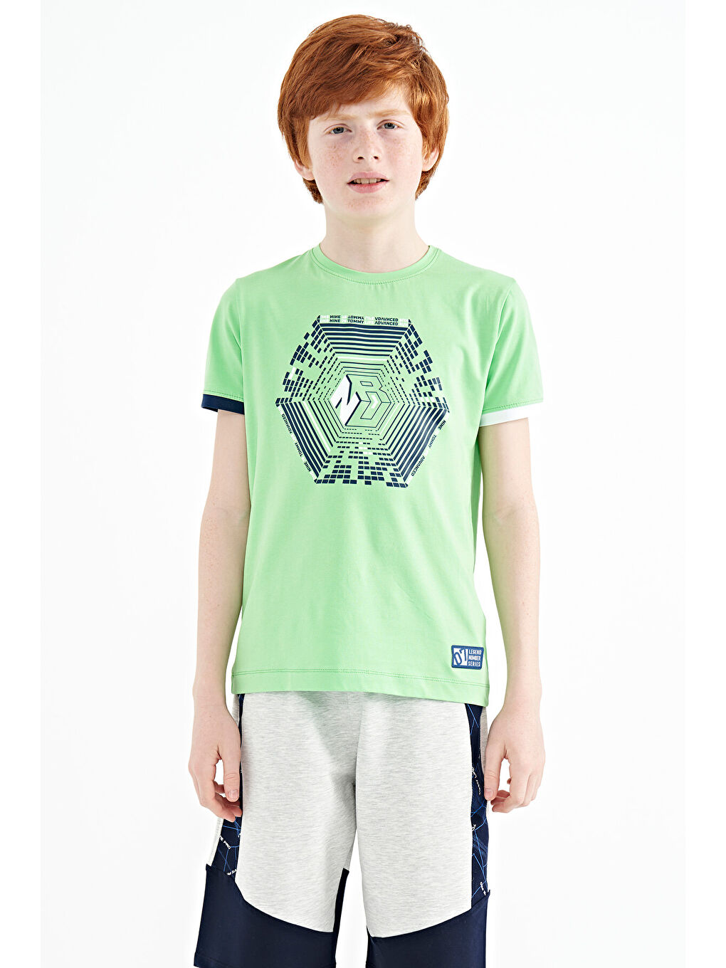 Neon Yeşil Kol Ucu Renkli Detaylı Baskılı Standart Kalıp Erkek Çocuk Tişört - 11156