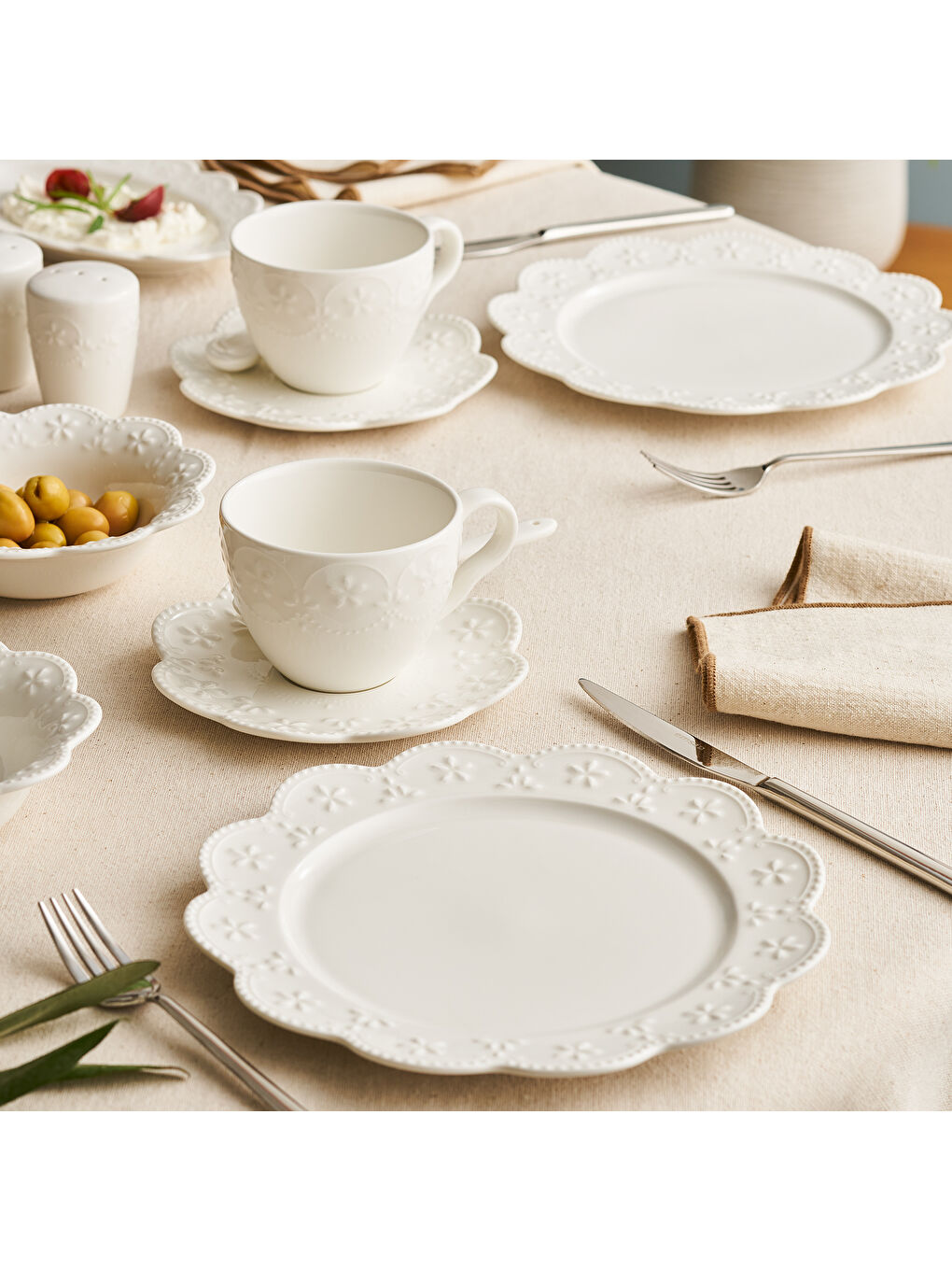 Beyaz Akay 32 Parça 6 Kişilik Kahvaltı Takımı-2