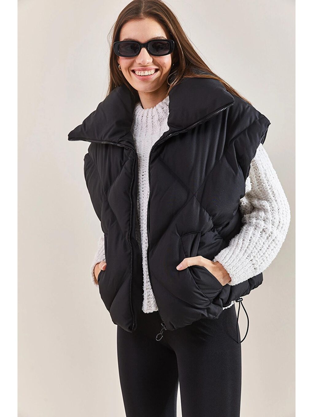 Siyah Kadın Kapitoneli Şişme Yelek-1