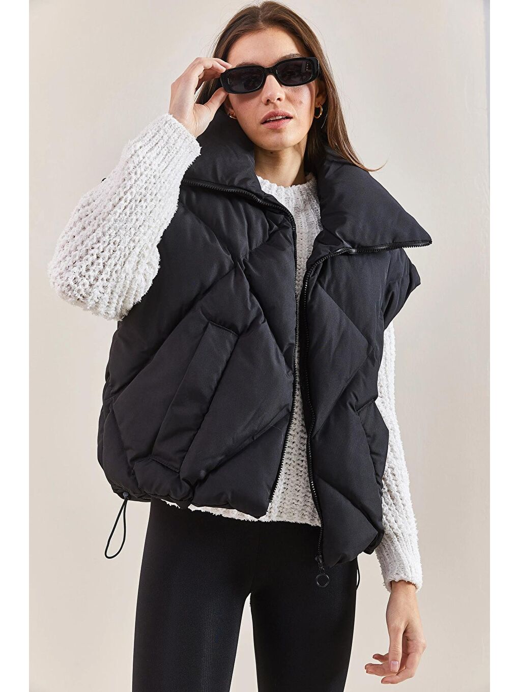 Siyah Kadın Kapitoneli Şişme Yelek-2