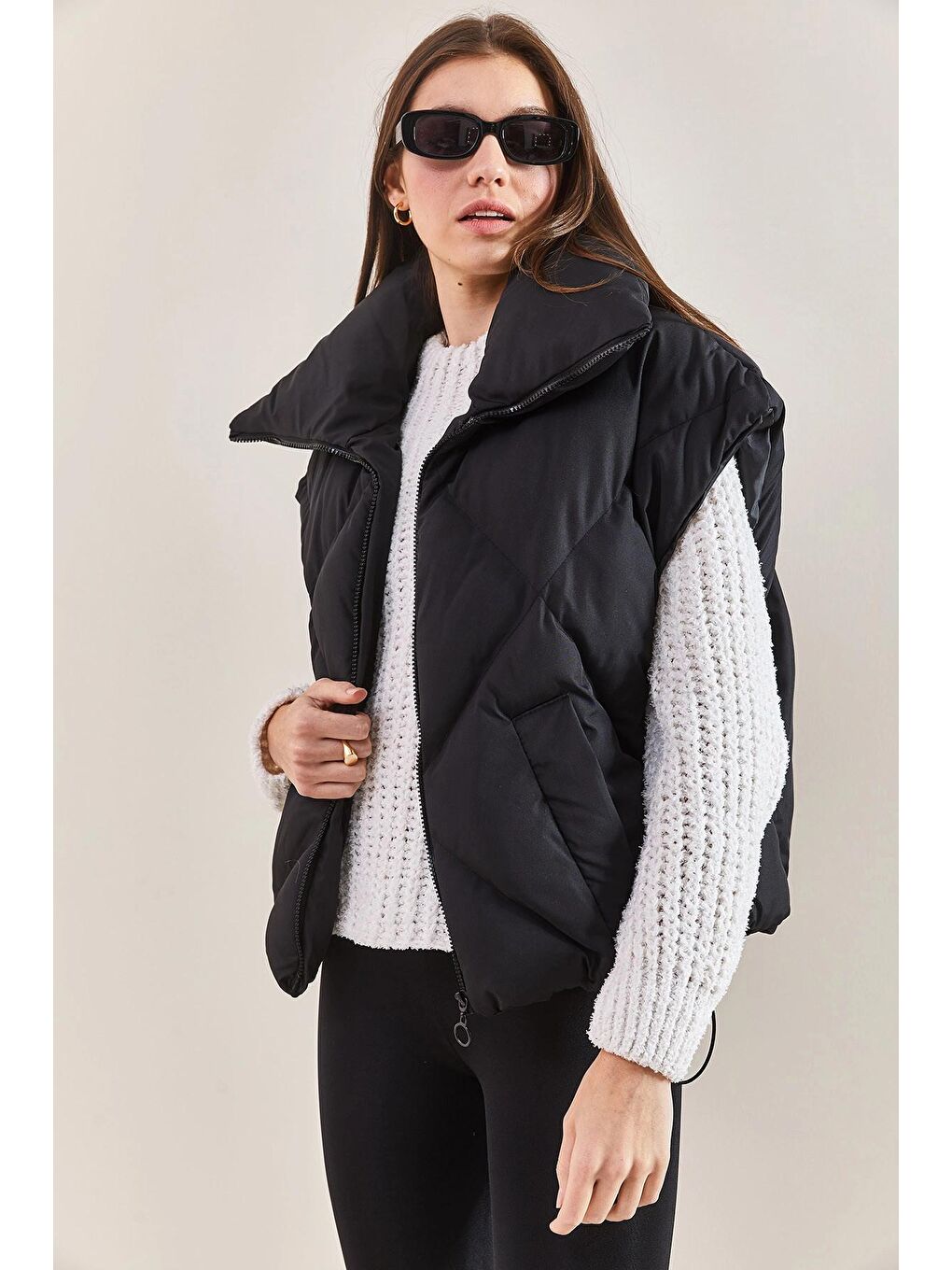 Siyah Kadın Kapitoneli Şişme Yelek-3