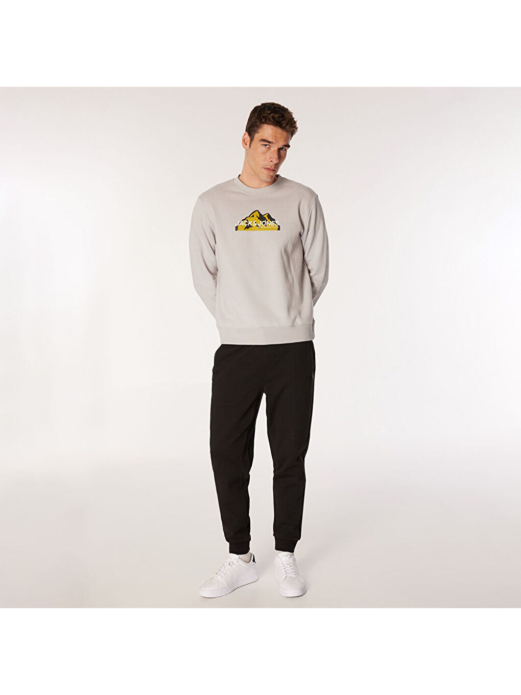 Jack & Jones Mountain Logo Erkek Gri Yuvarlak Yaka Sweatshirt - 2