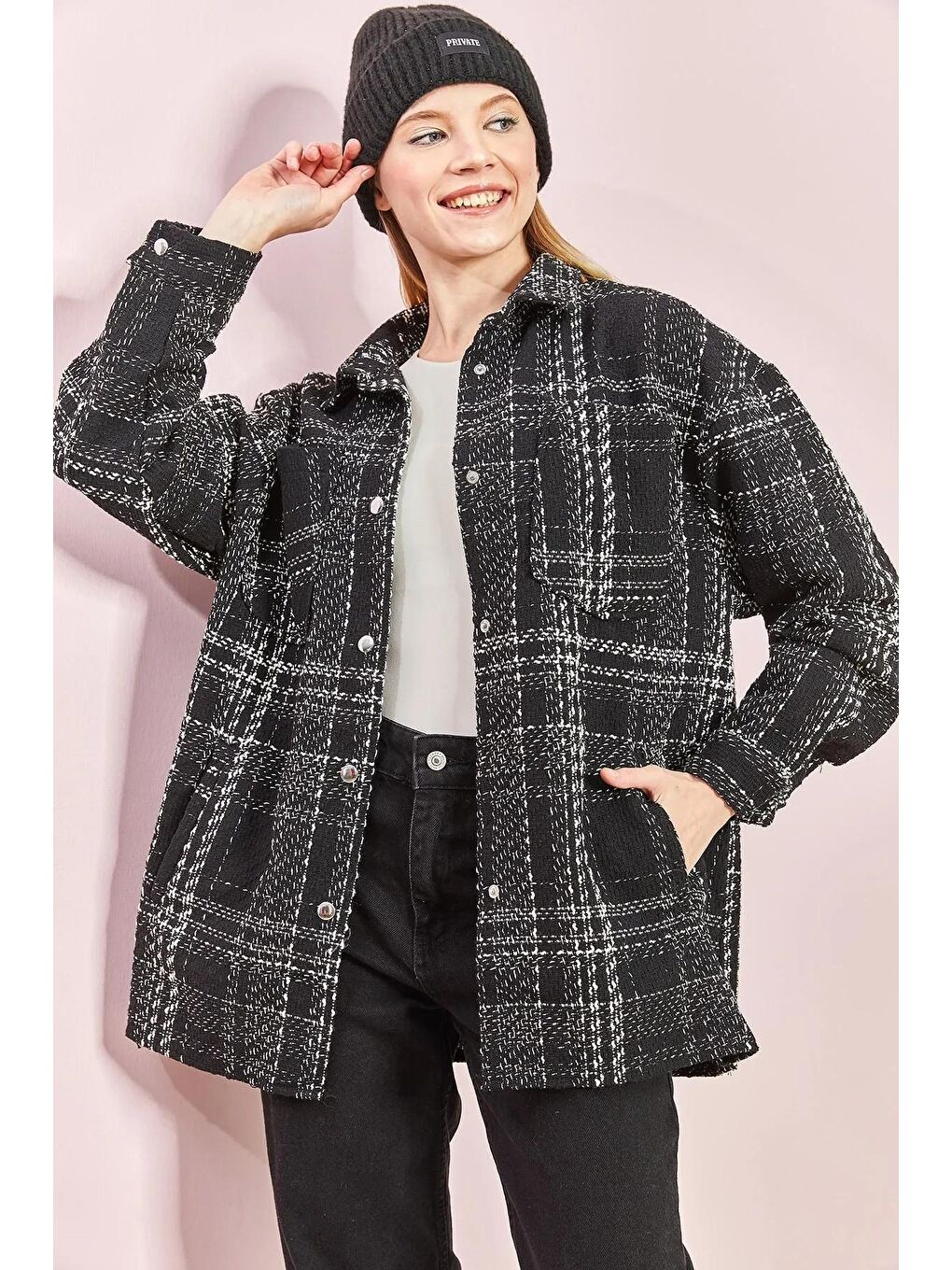 Siyah Kadın Arkası Rubalı Ekose Desen Oduncu Gömlek