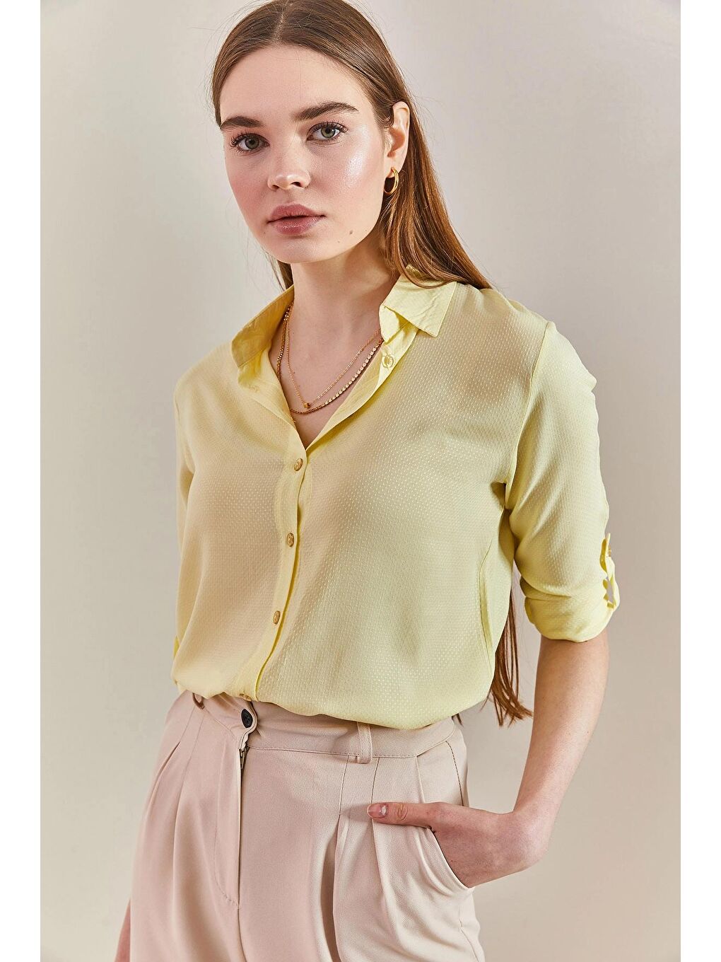 Sarı Kadın Jakarlı Kol Katlamalı Gömlek-1