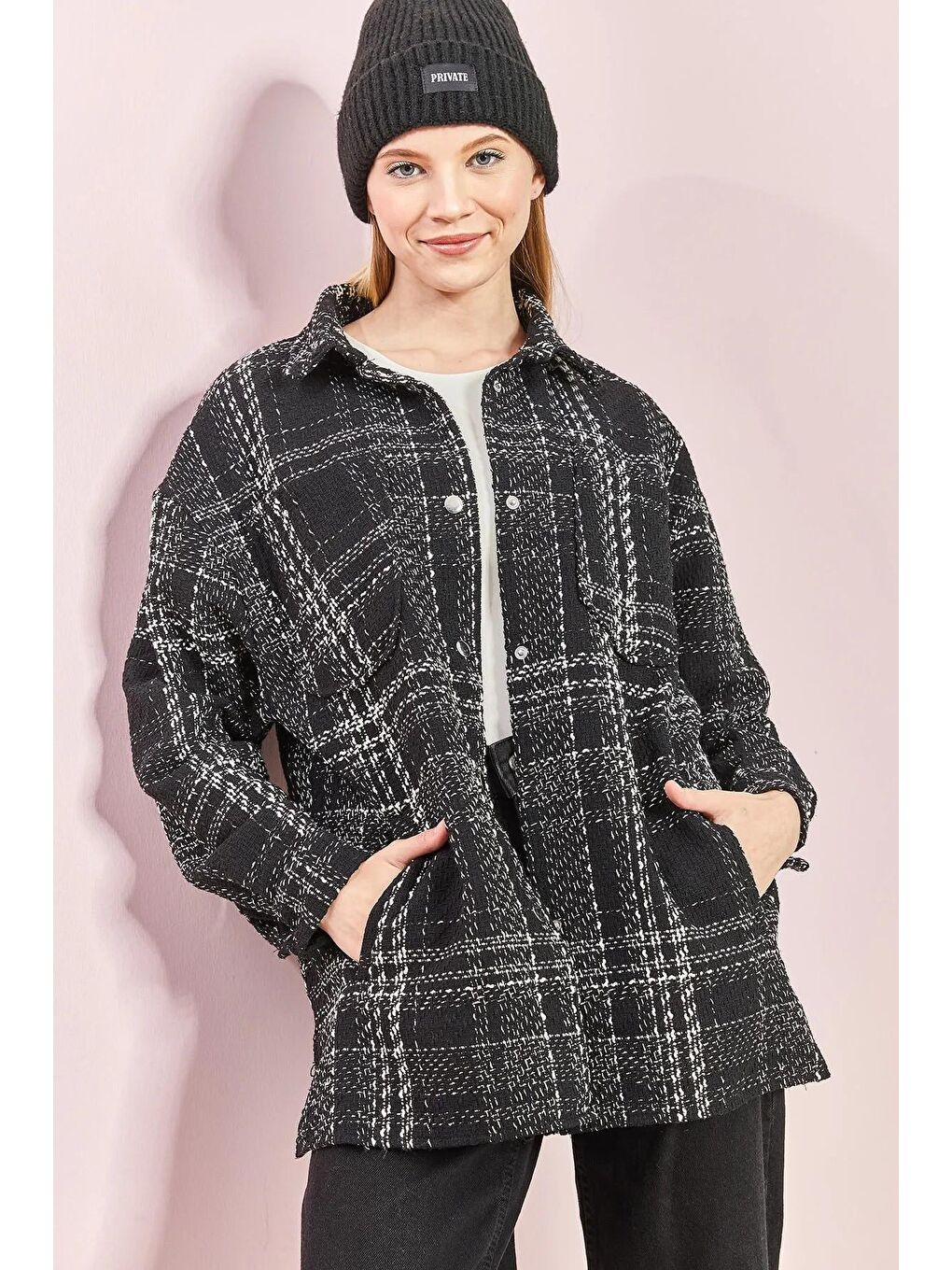 Siyah Kadın Arkası Rubalı Ekose Desen Oduncu Gömlek-4