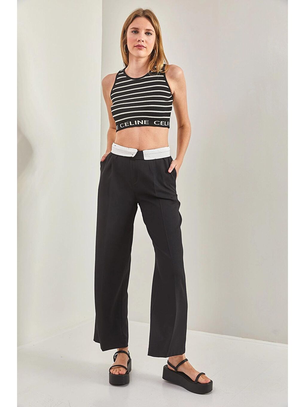 Siyah Kadın Kemeri Astarlı Pantolon