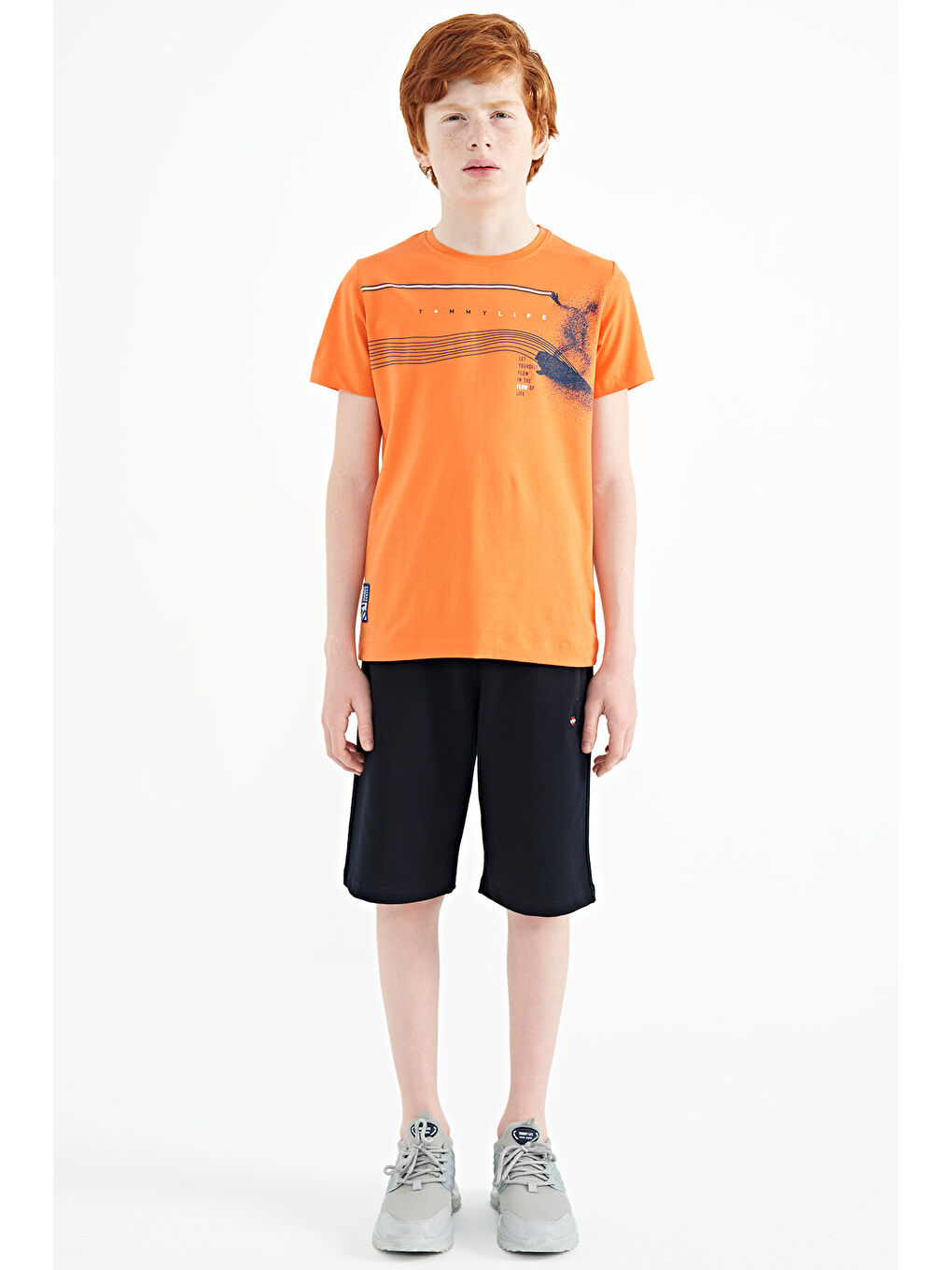 Turuncu Oranj Baskı Detaylı Standart Kalıp O Yaka Erkek Çocuk Tişört - 11133-1