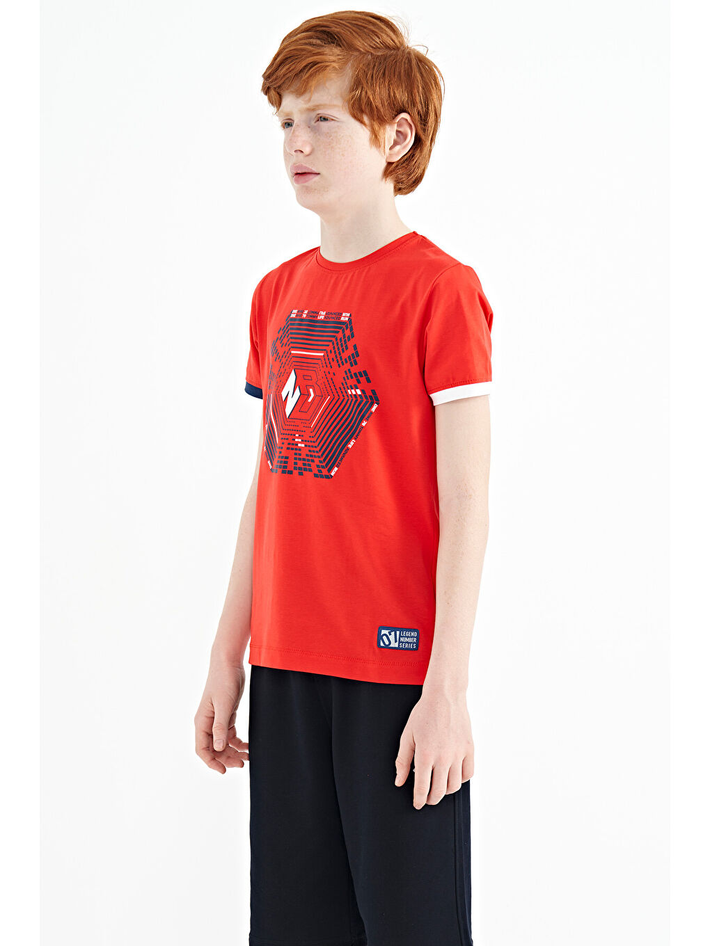 Kırmızı Fiesta Kol Ucu Renkli Detaylı Baskılı Standart Kalıp Erkek Çocuk Tişört - 11156-2