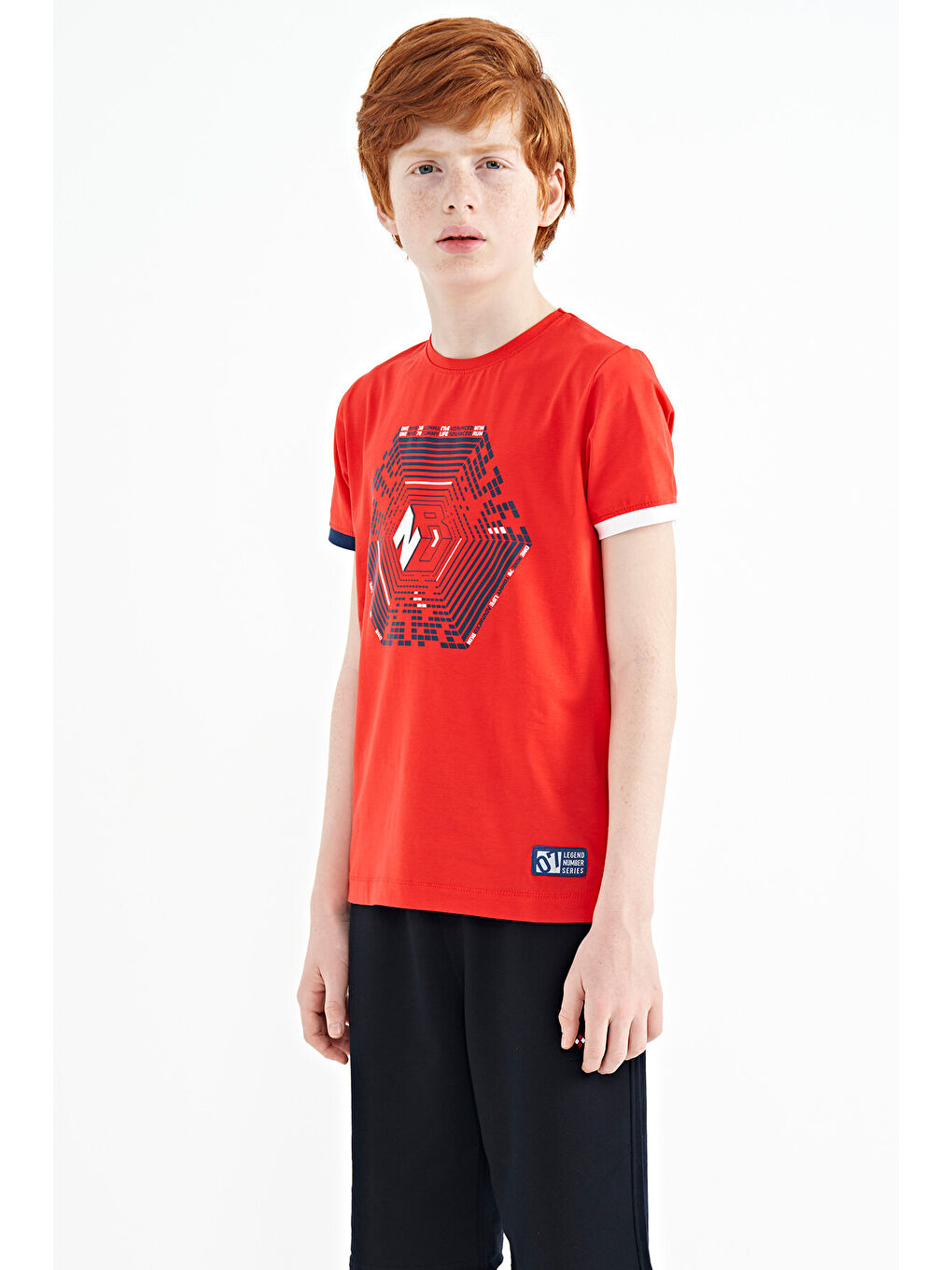 Kırmızı Fiesta Kol Ucu Renkli Detaylı Baskılı Standart Kalıp Erkek Çocuk Tişört - 11156-3