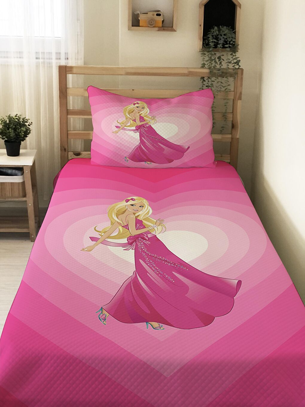 Karışık Prenses Kız Desenli Bebek Ve Çocuk Baskılı Tek Kişilik Pike Takımı Renkli