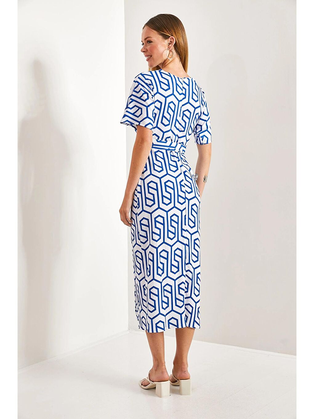 Mavi Kadın Kruvaze Yaka Kuşaklı Elbise-4