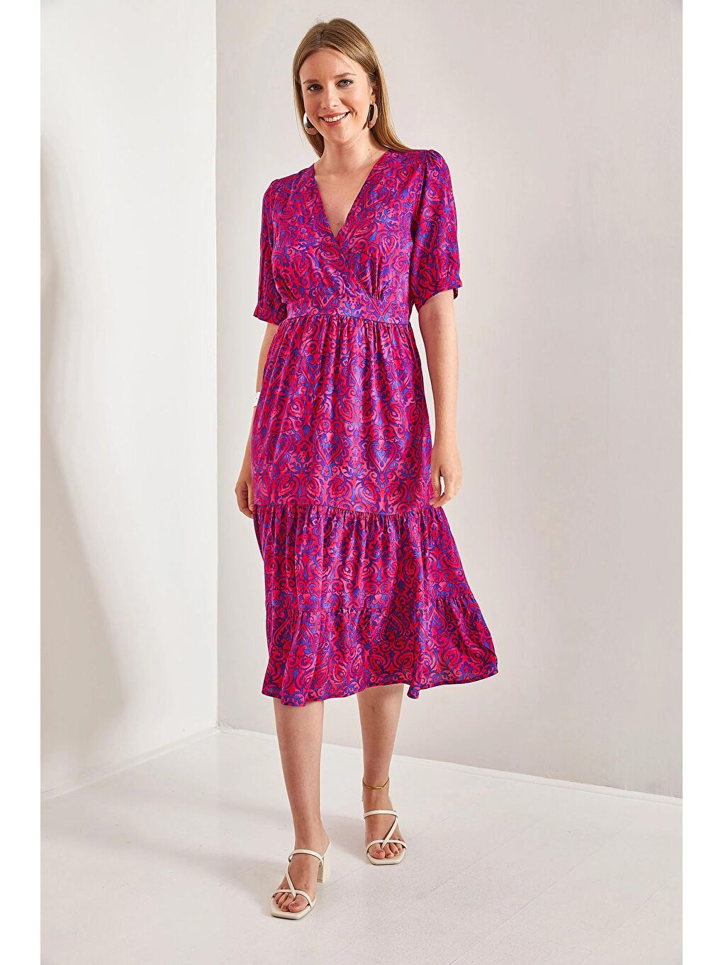 Kırmızı Kadın Kısa Kol Kruvaze Yaka Viskon Elbise-4