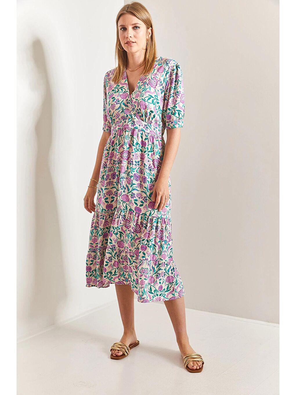 Beyaz Kadın Kısa Kol Kruvaze Yaka Viskon Elbise-2