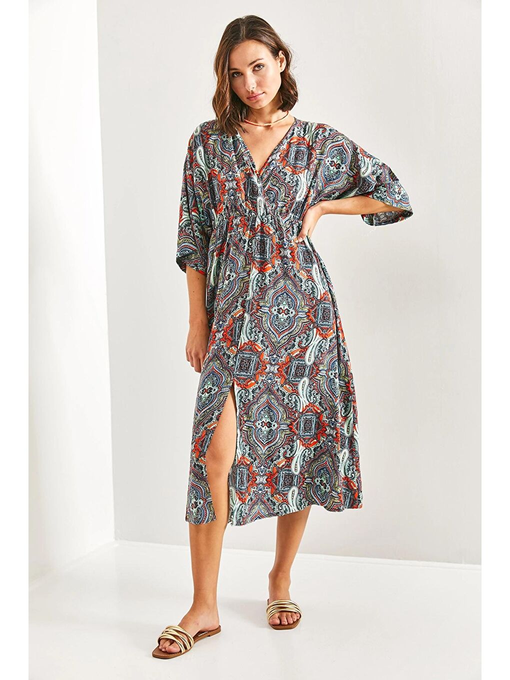 Karışık Kadın Kruvaze Yaka Önden Yırtmaçlı Elbise