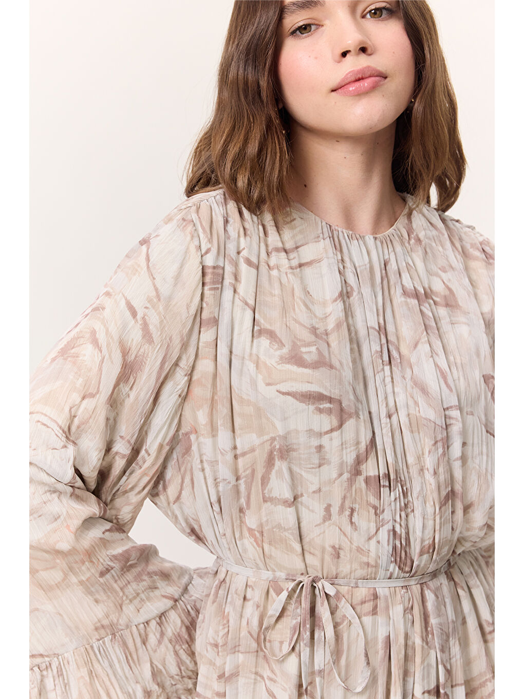 Pembe Desenli Crushlı Katlı Elbise Sophıa Somon-6