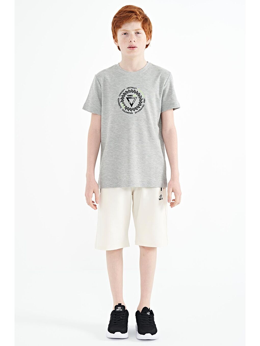 Gri Melanj Nakış İşleme Detaylı O Yaka Standart Kalıp Erkek Çocuk Tişört - 11115-1