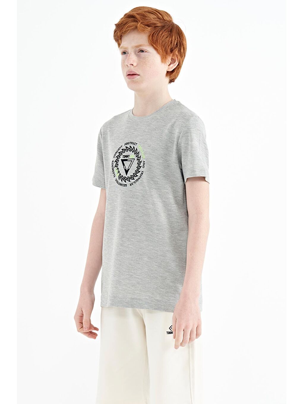 Gri Melanj Nakış İşleme Detaylı O Yaka Standart Kalıp Erkek Çocuk Tişört - 11115-2