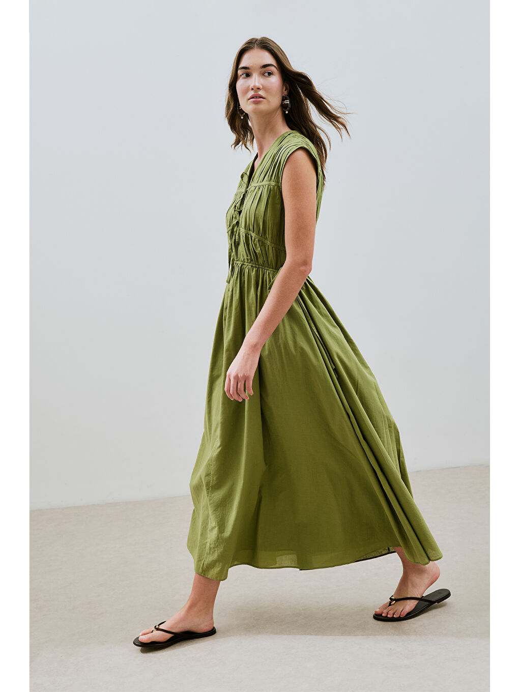 Büzgülü Bağlama Detaylı Elbise Yeşil-6