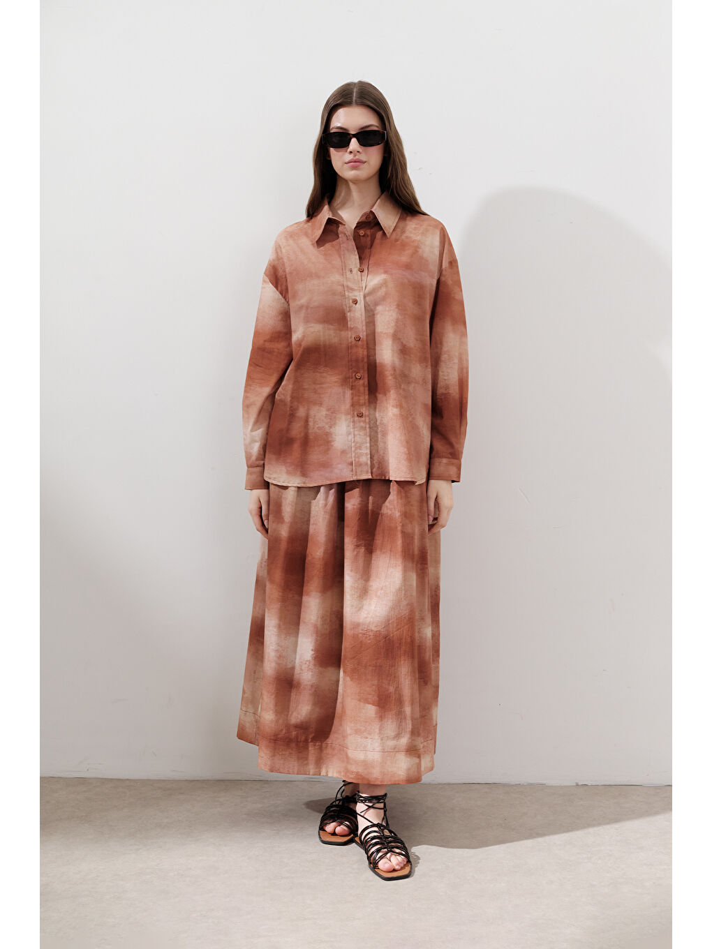 Kahverengi Desenli Pamuklu Hafif Etek Kiremit-1