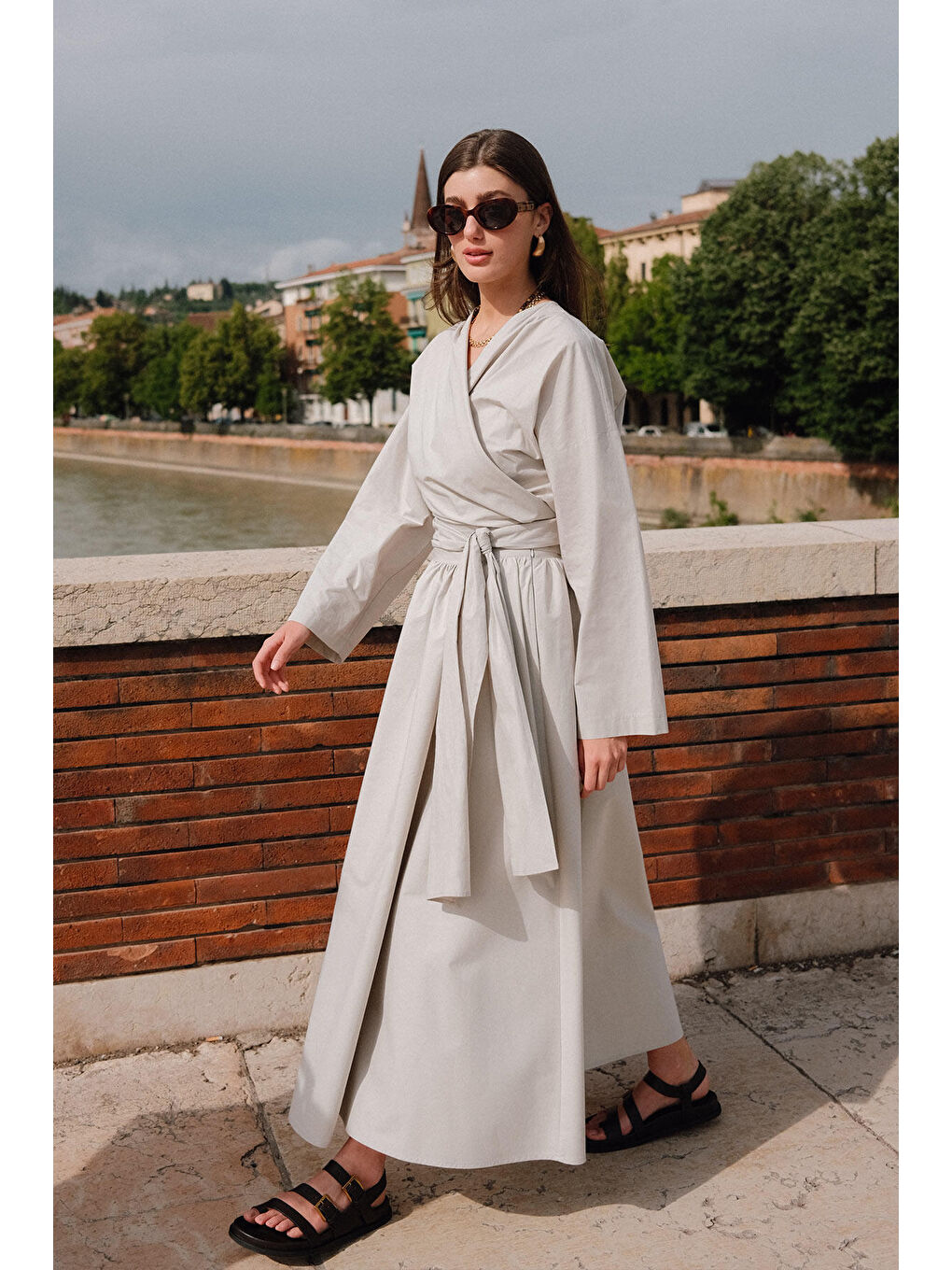 Bej Volanlı Premıum Etek Taş