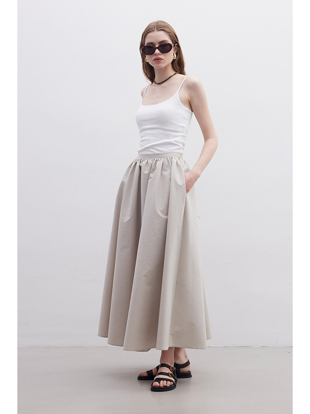 Bej Volanlı Premıum Etek Taş-4