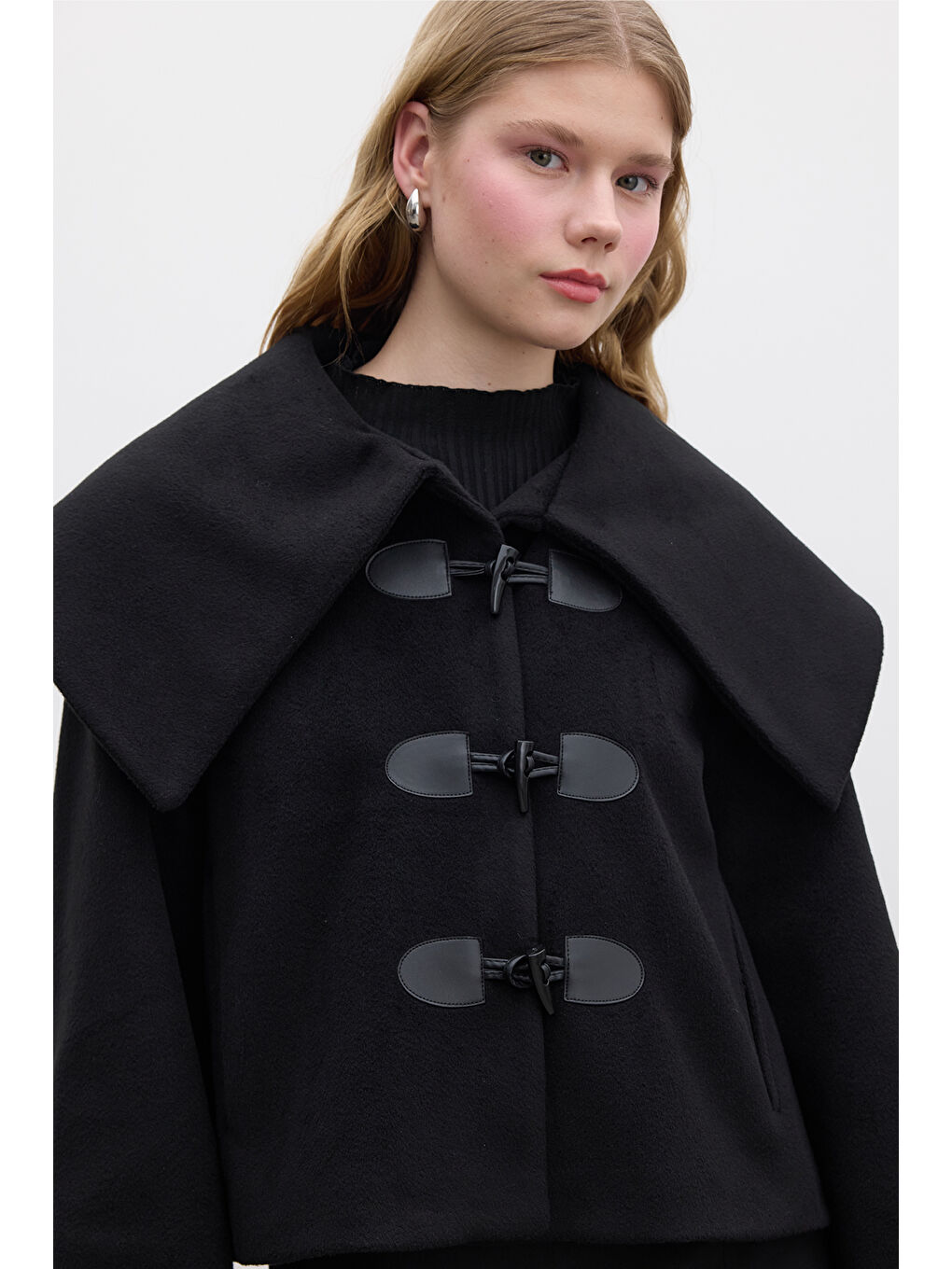 Tokalı Kaşe Kaban Siyah-2