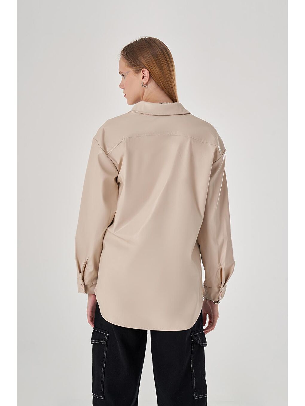 Deri Detaylı Renkli Bej Gömlek-3