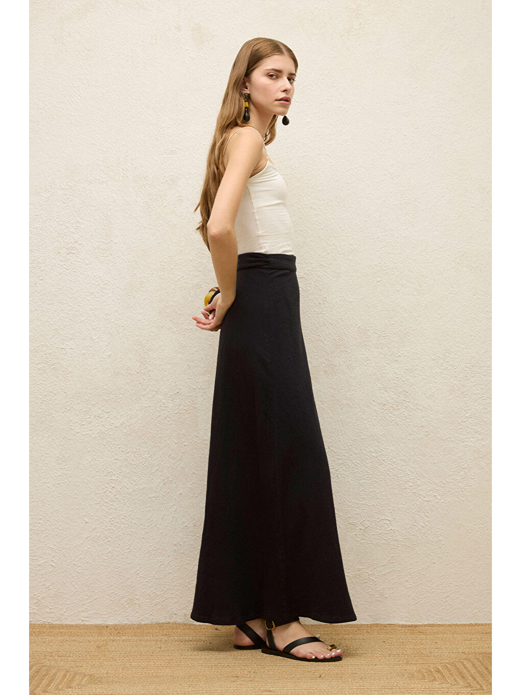 Pamuklu Bağlamalı Kruvaze Etek Siyah-5