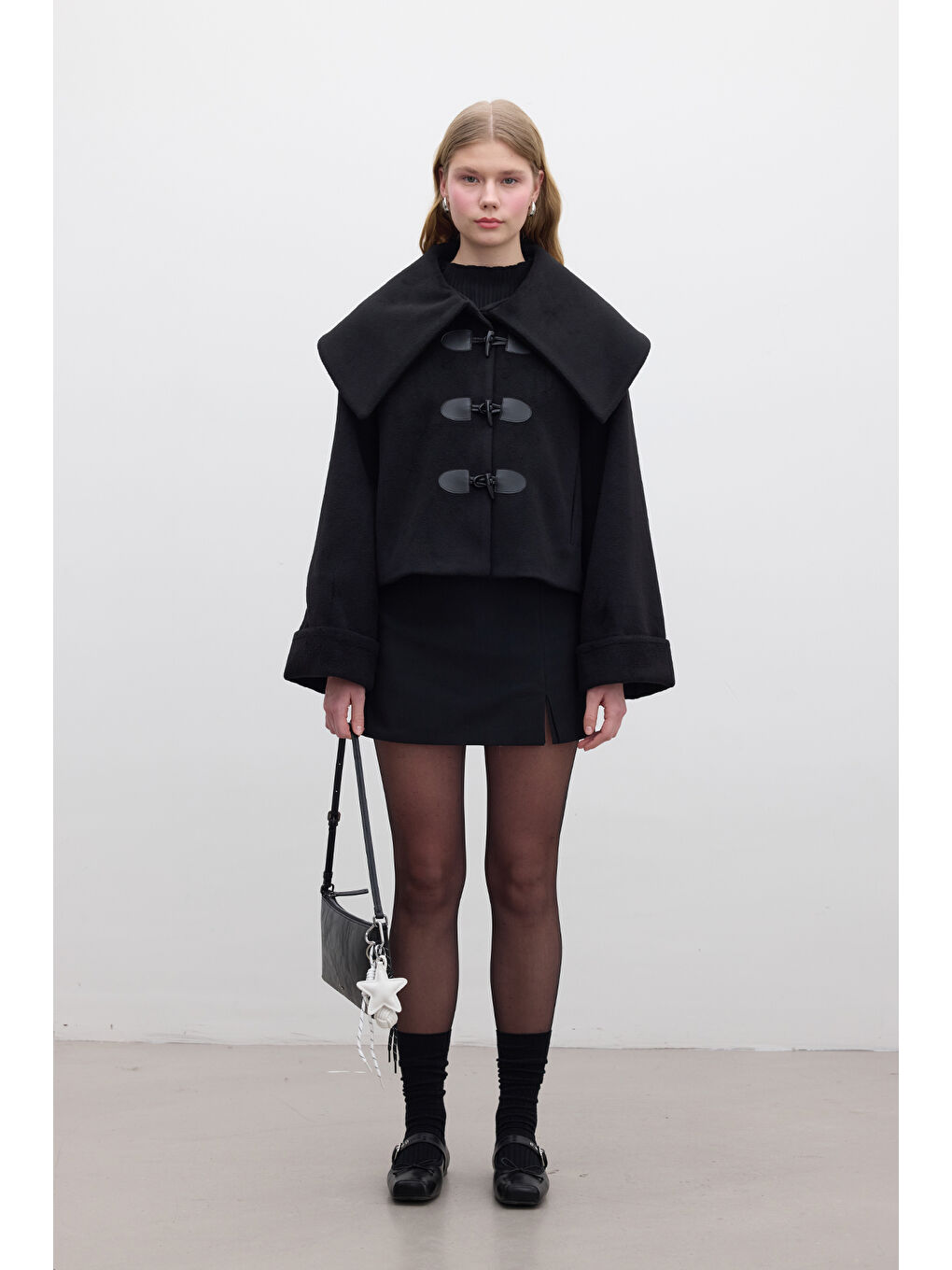 Tokalı Kaşe Kaban Siyah-3