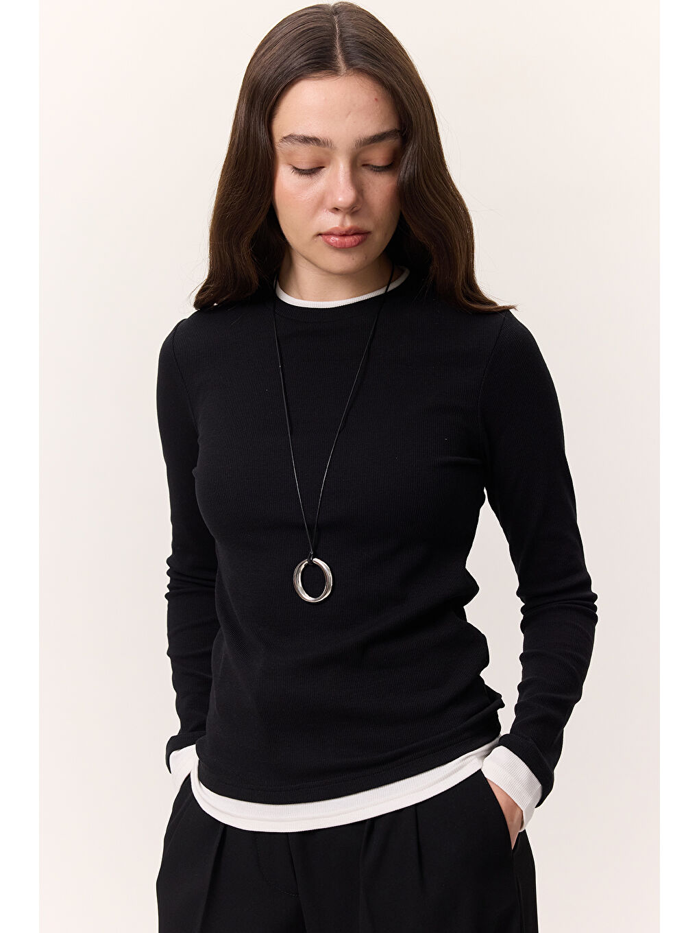 Uzun Kollu Garnili Body Siyah