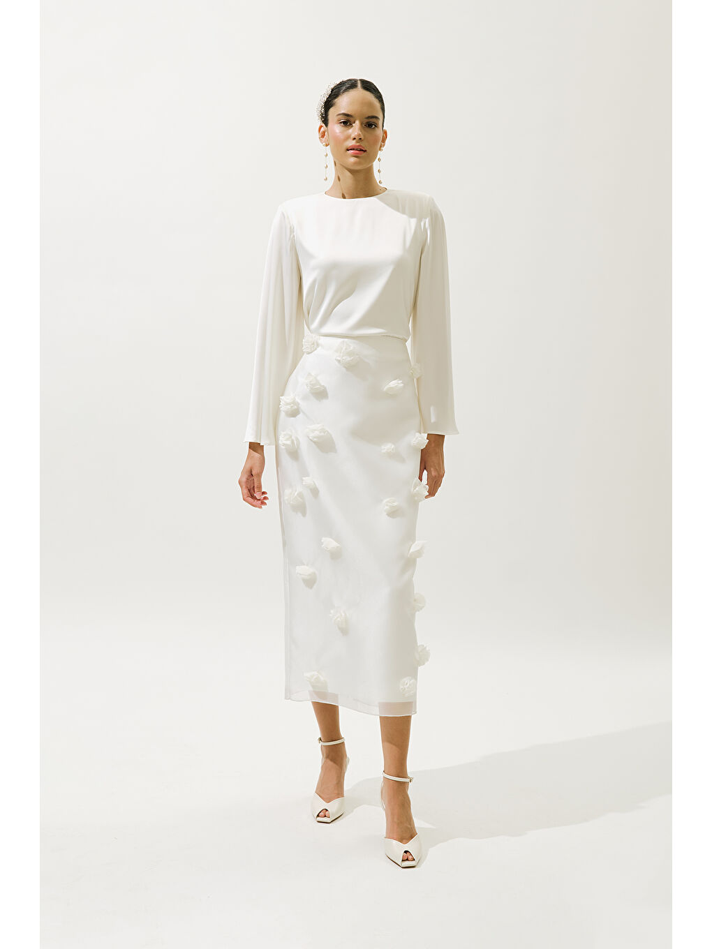 Çiçek Aplikeli Kalem Etek Ekru-1