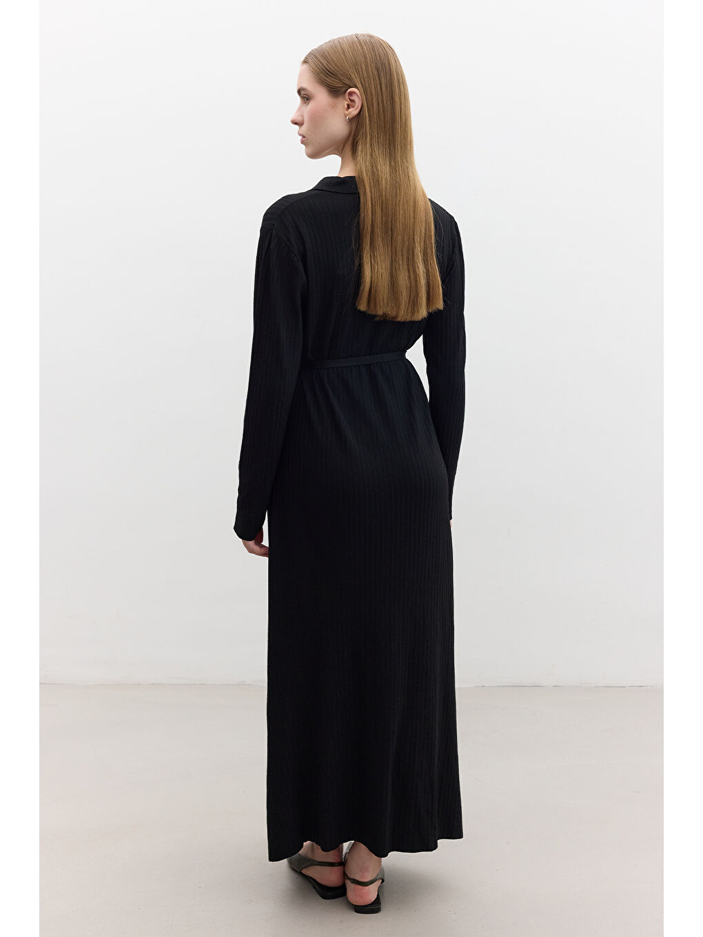 Yakalı Triko Elbise Siyah-5