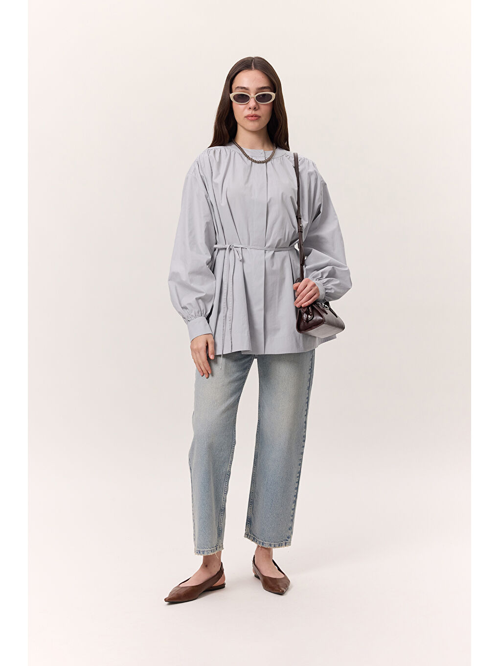 Büzgü Detaylı Geniş Gömlek Buz Mavi-1