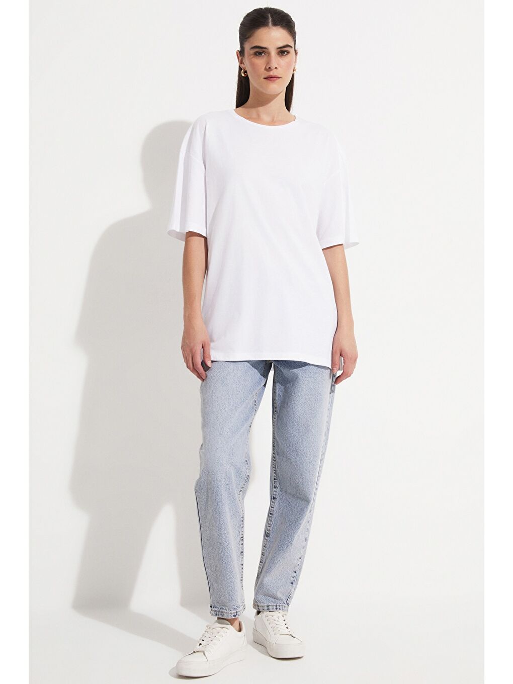 Beyaz Oversize %100 Pamuk Tişört